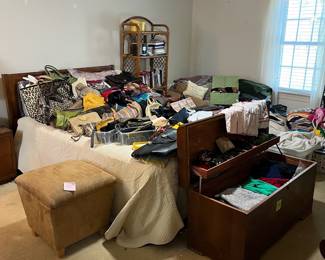 OVERVIEWS! We are unable to hold items from overview photos. Please come to browse these items! This house is FULL!