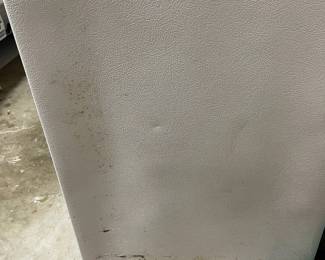 D31 - $150 PAIR. Whirlpool washer and dryer (non-matching). Some paint peeling on washer. 