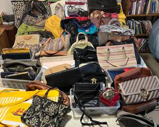 OVERVIEWS! We are unable to hold items from overview photos. Please come to browse these items! This house is FULL!