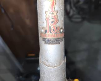 Vintage 1974 Raleigh Sports women's 3 speed bicycle