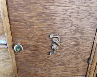 Antique bedroom set (dresser, chest of drawers & Queen head/footboardboards)