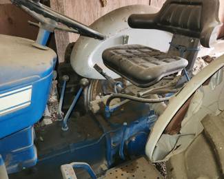 Ford model 3000 tractor, only 3410 hours