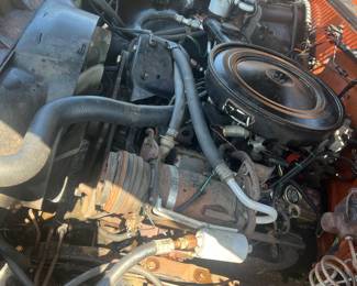 350 Chevy Motor, Runs Great