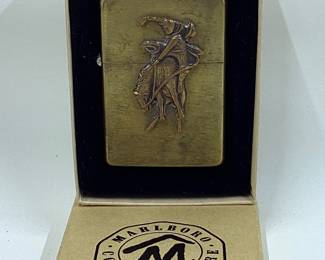 Bronco Marlboro Zippo vinatge lighter