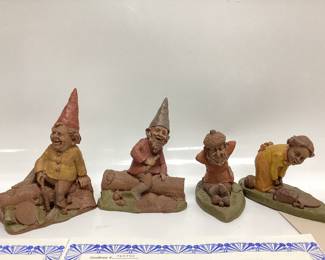  4) CAIRN STUDIO TOM CLARK GNOMES JIM AND JANE WITH MOE AND EENIE TWO HAVE CERTIFICATES