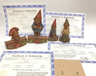 4) CAIRN STUDIO TOM CLARK GNOMES MR. AND MRS. WITH MINIE AND MEENIE ALL WITH CERTIFICATE OF AUTHENTICITY