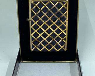 Classic Fence Zippo ligher highly sought after Vintage lighter
