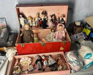 doll set/case
