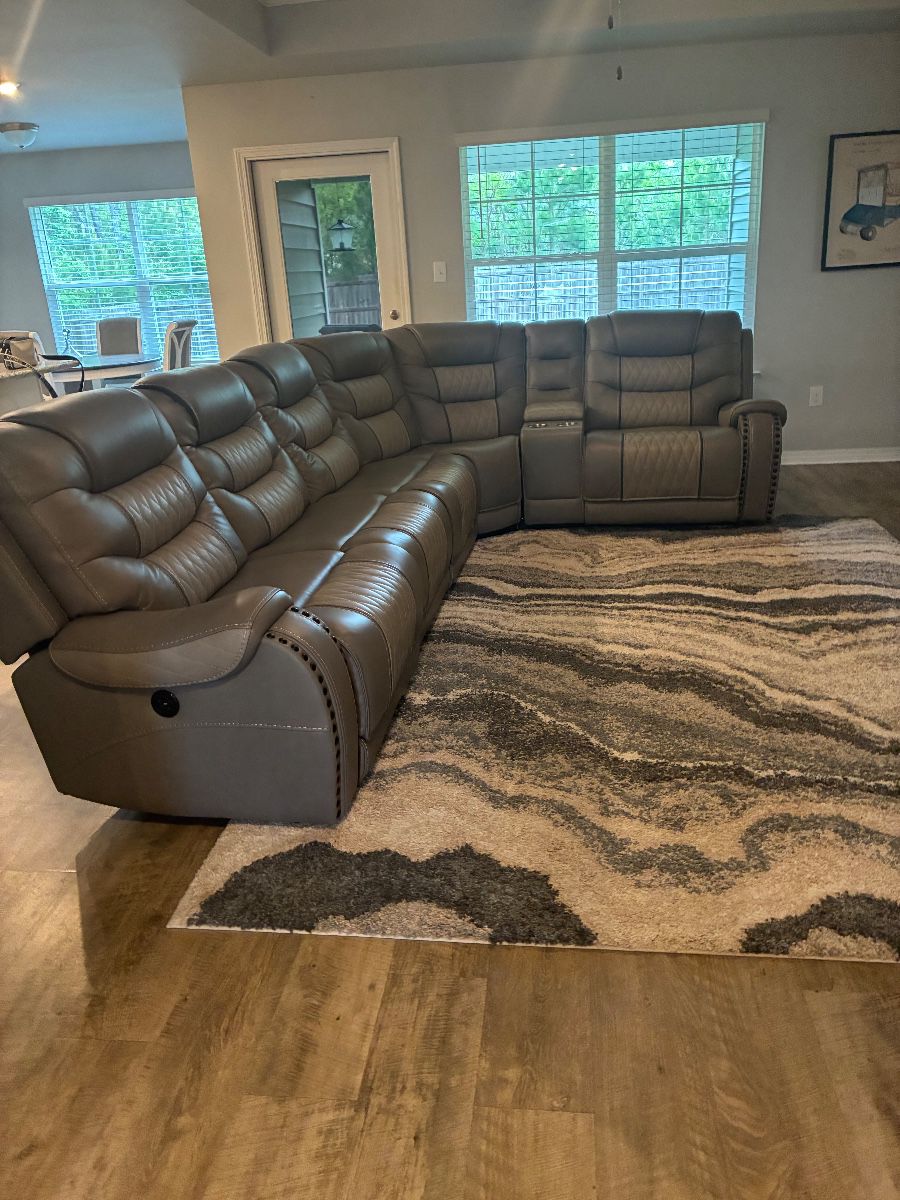 Living Room Leather Sectional 