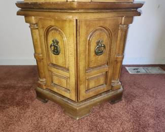 Qty 2 storage end tables