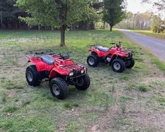 Kawasaki bayou 220's