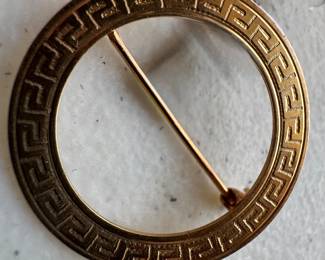 14K Gold Pin