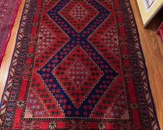 Hand-woven Wool Pakistani Double Diamond - (72”L x 48”W)