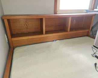 Queen size bookcase headboard