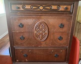 Vintage chest