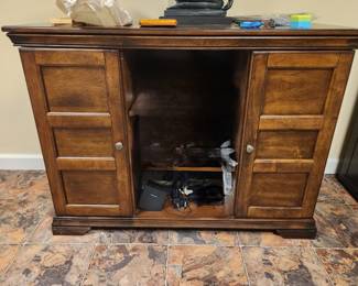 TV cabinet
