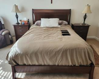 Queen bed by Keystone