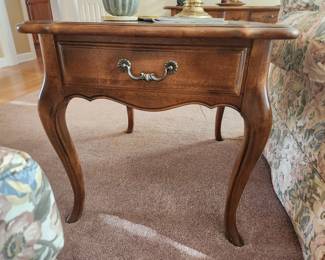 Ethan Allen end table