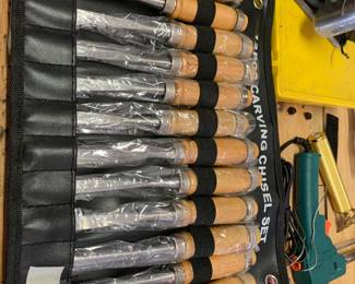 #124	12 pc carving chisels	 $25.00 			