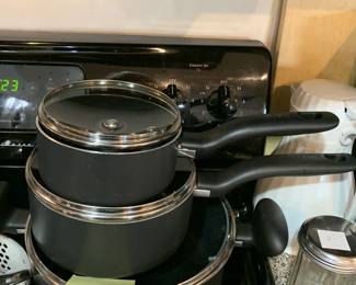 #137	6 pc Tfal pots and lids	 $20.00 			