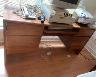 #63	Laminent desk w 2 drawers, 1 door, pullout keyboard 59x20x29 YOU MOVE	 $25.00 			