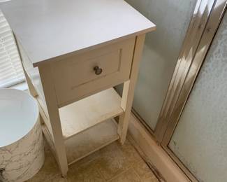 #58	Table 1 drawer 2 shelf 15x13x29	 $20.00 			