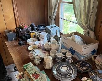 vintage china, hand painted seasonal decor