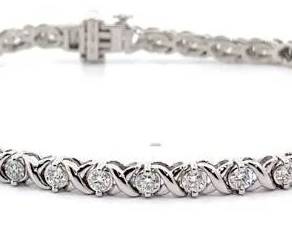 2.04 Carat Diamond Bracelet in 10K White Gold