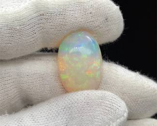 12.86 Carats Natural Welo Opal (Cabochon)