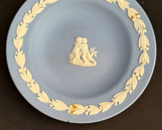 Lot 18: Wedgwood Jasperware Trinket Dish