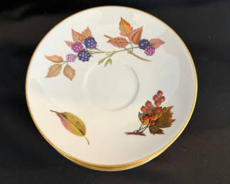 Lot 32: vintage Royal Worcester porcelain saucer features the "Evesham Gold" pattern