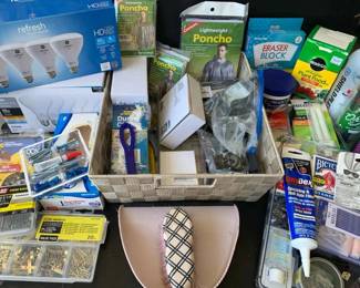 KR230Home Essentials Mystery Lot 