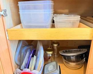 KR154Plastic Container Mystery Lot