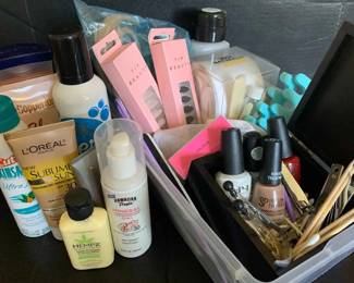 KR214Nail  Skin Care Mystery Lot