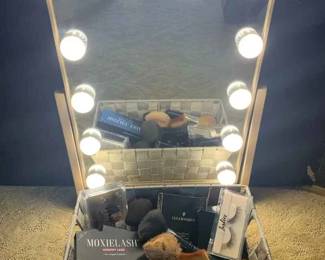 KR170MakeUp Mirror  MakeUp Mystery Lot 