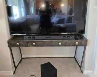 KR195V65 Inch LG TV With Soundbar And Subwoofer 