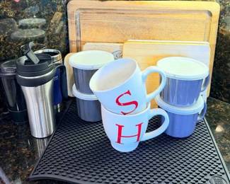 KR164Mugs  Cutting Boards