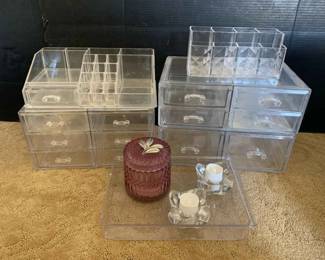 KR181Acrylic Make Up Organizers 