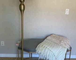 KR158Gold Tone, Metal Floor Lamp Bench 