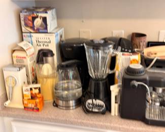 Kitchen small appliances lot including blender and espresso machine