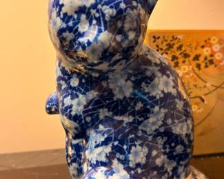 Blue and white spongeware ceramic cat figurine