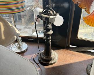 Lamp base