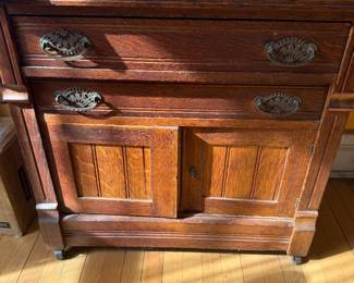Antique Wash Stand
