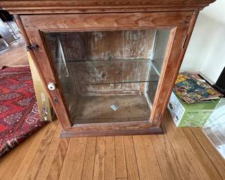 Display Cabinet