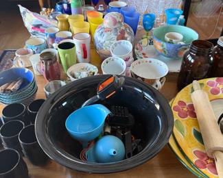 Lots of misc Entertainment Ware