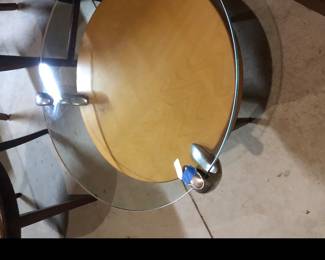 Modern round end table