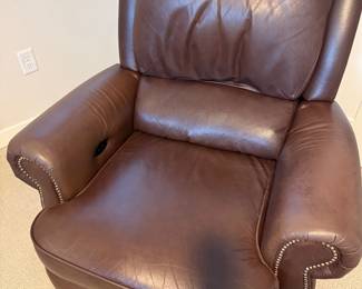 Leather Swival Chair - Dark Brown 