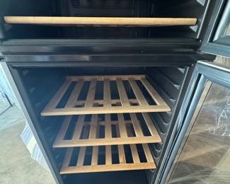 Vitafrost wine frige