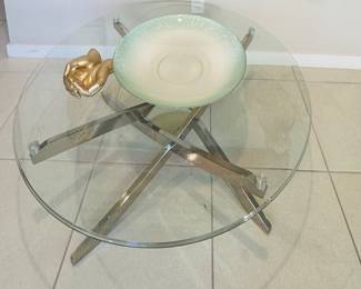 Round glass & chrome coffee table