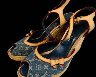 Louis Vuitton wedges 